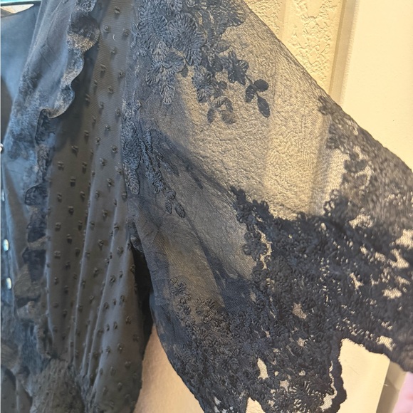 Beautiful Boho Chic Black Lace Maxi Dress - Picture 8 of 9